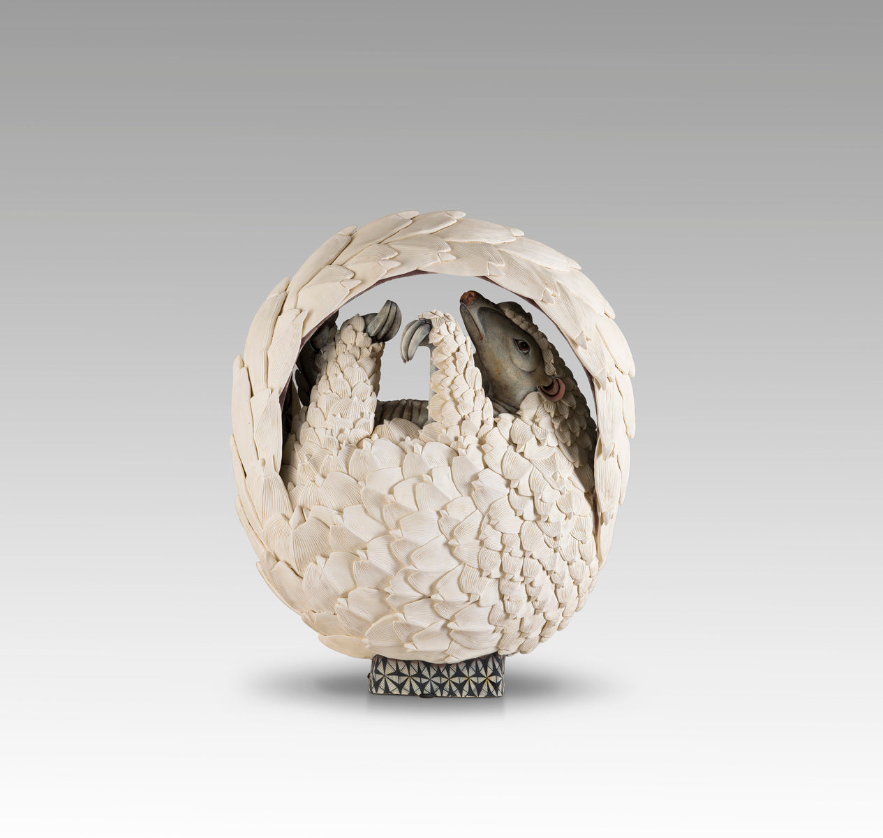 Curled Pangolin Sculpture (MTN319JUN23)