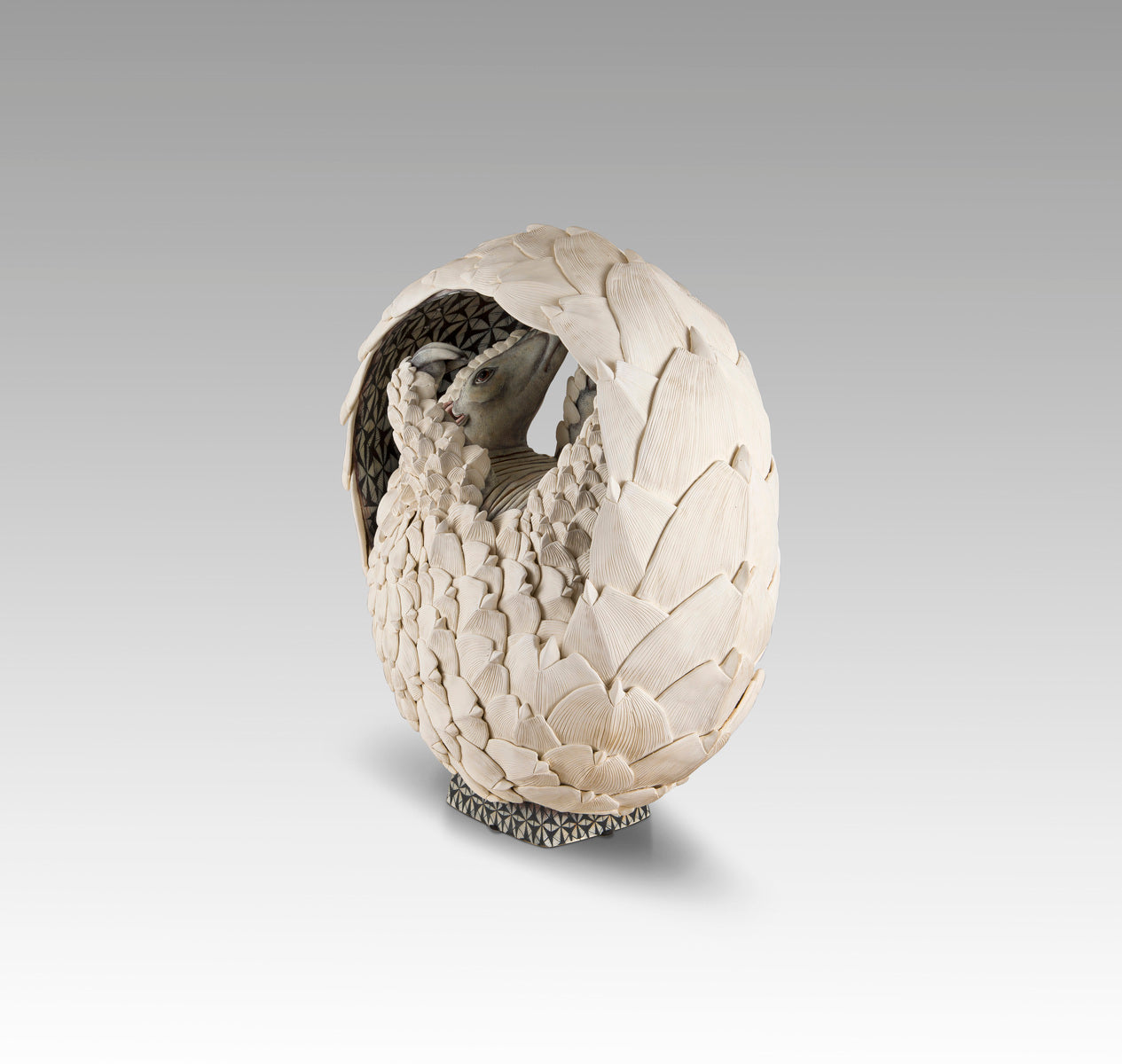 Curled Pangolin Sculpture (MTN319JUN23)